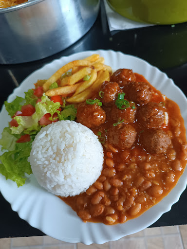 Restaurante tempero da Val Leondes Soares Barcelos, 134, Canaã, Ibirité MG