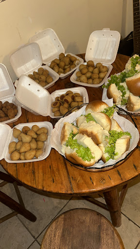 Bolos e Salgados | Vanda Leles Gourmet