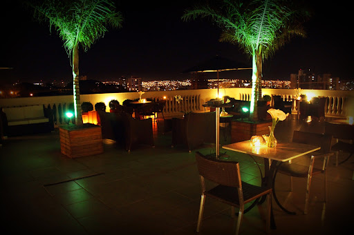 La Terrasse Café & Bistrô