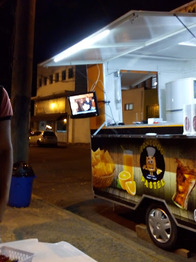 Restaurante Mac-Fú Belotos